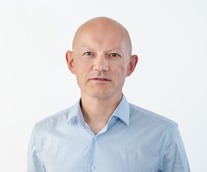 Mark Neufurth, Ionos